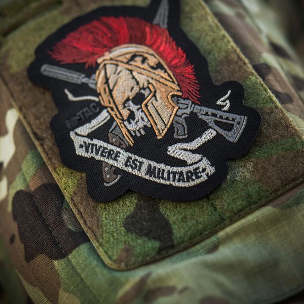 M-Tac нашивка шолом Vivere Est Militare (вишивка) 58341000 фото