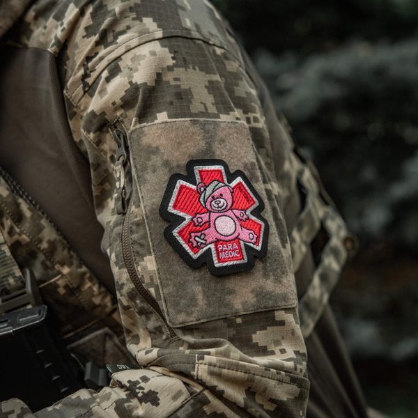 M-Tac нашивка Paramedic Ведмідь (вишивка) Pink/Black 51480002 фото